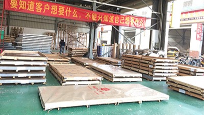 點(diǎn)贊裝飾生產(chǎn)實(shí)力深厚，滿(mǎn)足您的定制需求